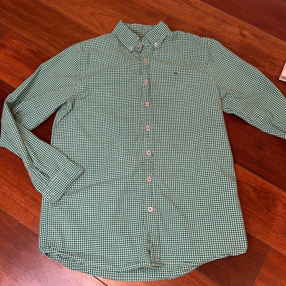 Vineyard Vines Boys XL Green and White Plaid Long Sleeve Button Down - Picture 1 of 4